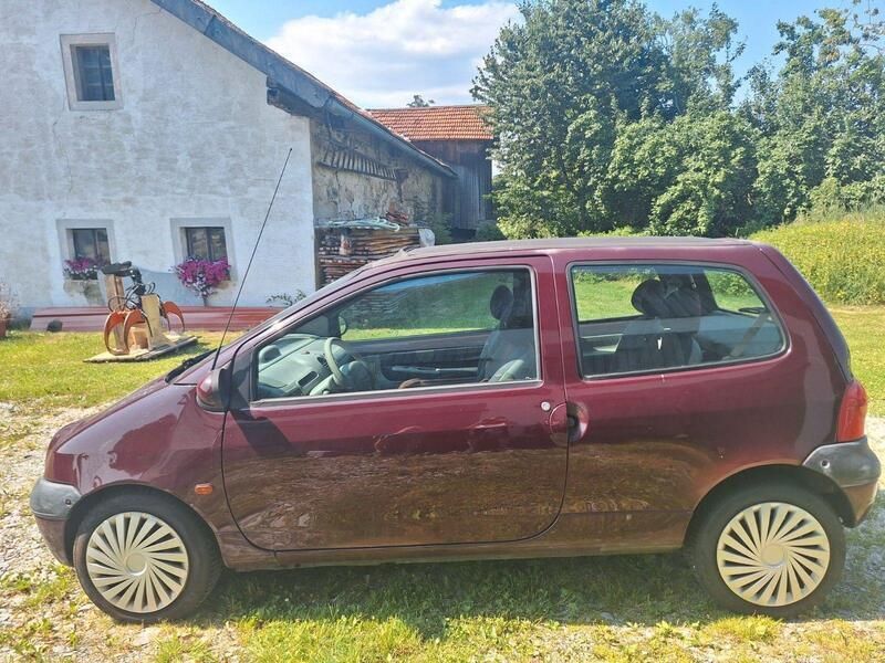 Rot Gebraucht 2001 Renault Twingo Liberty Kleinwagen | 899 € (Fairer Preis) - Bild 1/4