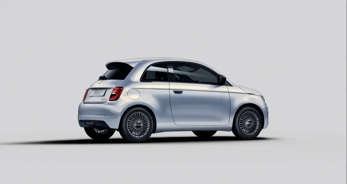 Neu Fiat 500 Icon 65 PS (47 kW) 2026 Celestial blau Kleinwagen