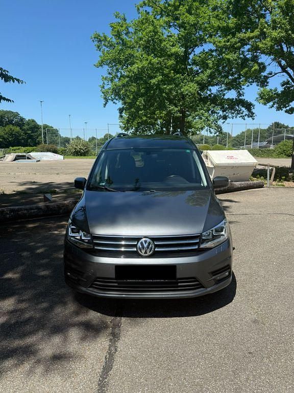 Grau Gebraucht 2015 VW Caddy Maxi Van / Kleinbus | 13.000 € (Superpreis) - Bild 1/4
