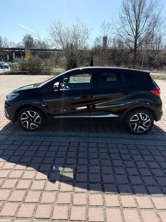 Gebraucht Renault Captur Bose Edition 90 PS (66 kW) 2017 Schwarz SUV