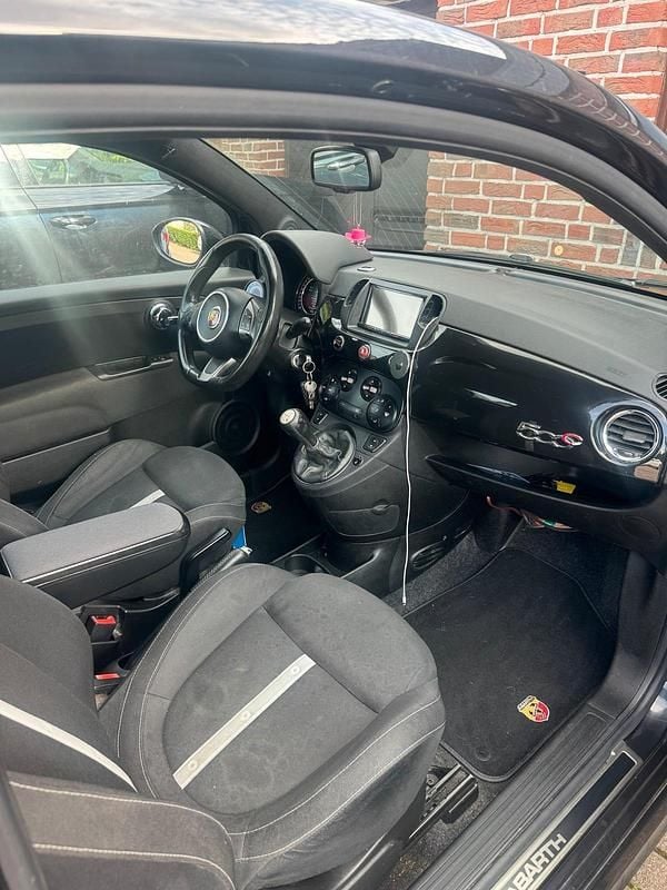 Gebraucht Abarth 500C 135 PS (99 kW) 2014 Schwarz Cabrio