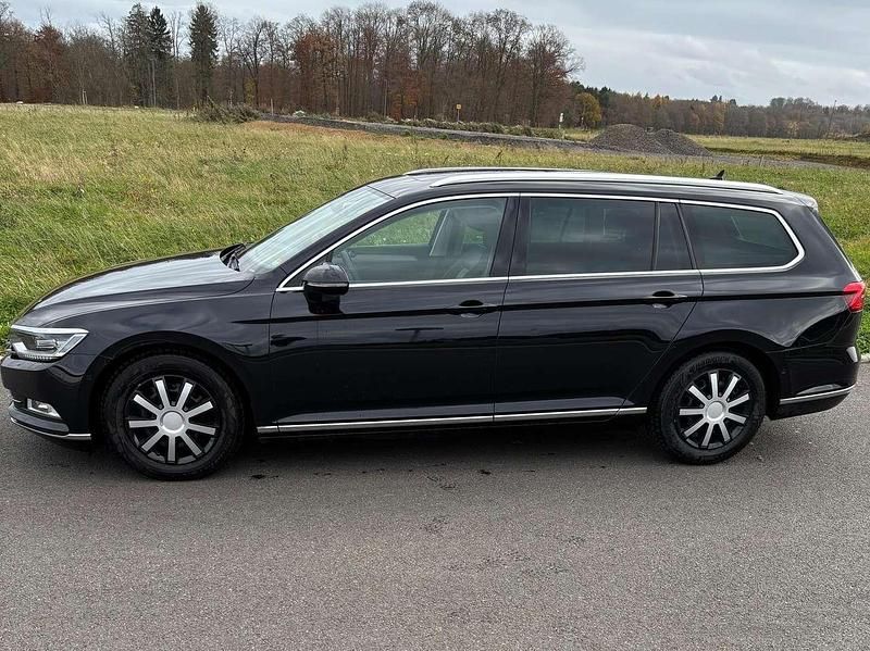 Second-hand VW Passat Highline 190 CP (139 kW) 2016 Negru Break