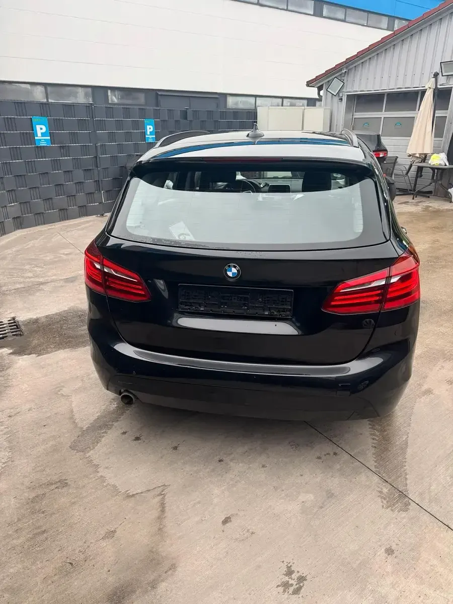 Gebraucht BMW 216 116 PS (85 kW) 2017 Schwarz Kombi