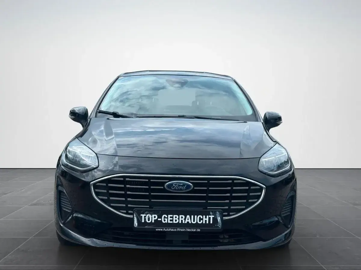 Gebraucht Ford Fiesta Titanium 125 PS (91 kW) 2023 Schwarz Kleinwagen