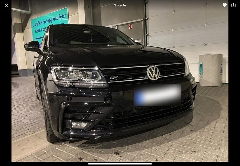 Second-hand VW Tiguan Black Edition 230 CP (169 kW) 2019 Negru SUV