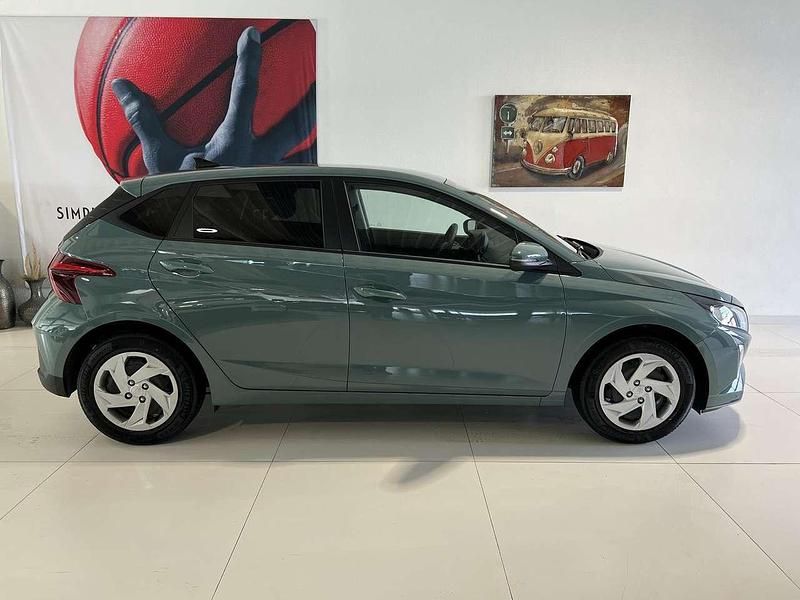 Neu Hyundai i20 GO! 77 PS (56 kW) 2025 Mangrove green pearl Kleinwagen