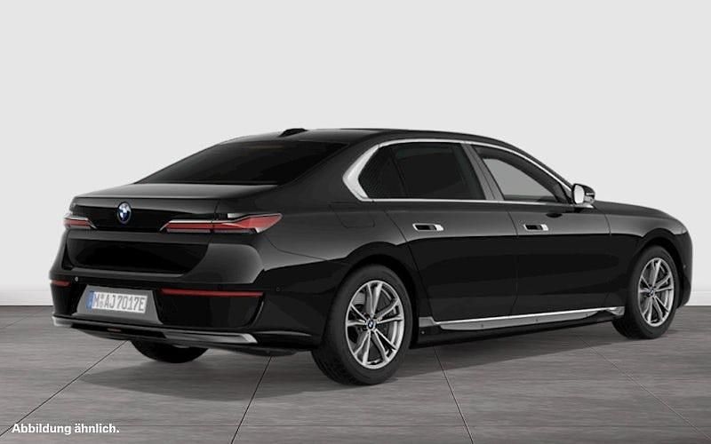Gebraucht BMW i7 Comfort Edition 400 kW (544 PS) 2024 Saphirschwarz Limousine