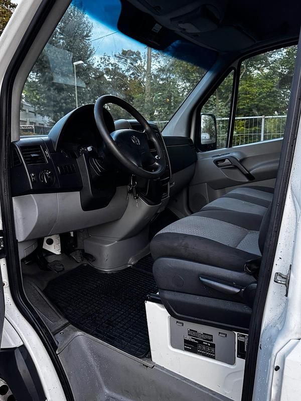 Second-hand VW Crafter 176 CP (129 kW) 2012 Alb Van