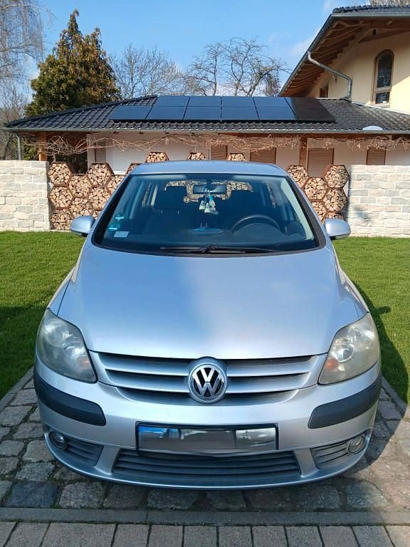 Gebraucht VW Golf Plus Cross 102 PS (75 kW) 2005 Silber Van / Kleinbus