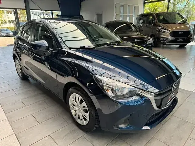 Gebraucht Mazda 2 Center-Line 135 PS (99 kW) 2015 Blau Limousine