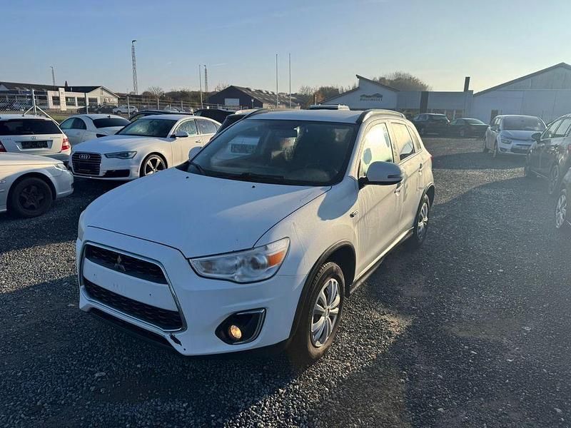 Weiß Gebraucht 2016 Mitsubishi ASX SUV | 6.600 € (Guter Preis) - Bild 1/4