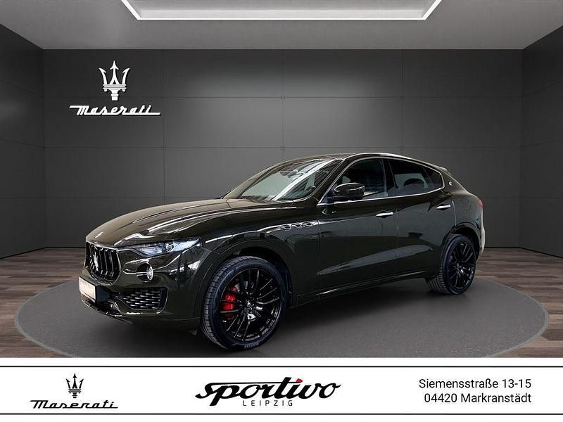 Gebraucht Maserati Levante 275 PS (202 kW) 2017 Recon green SUV