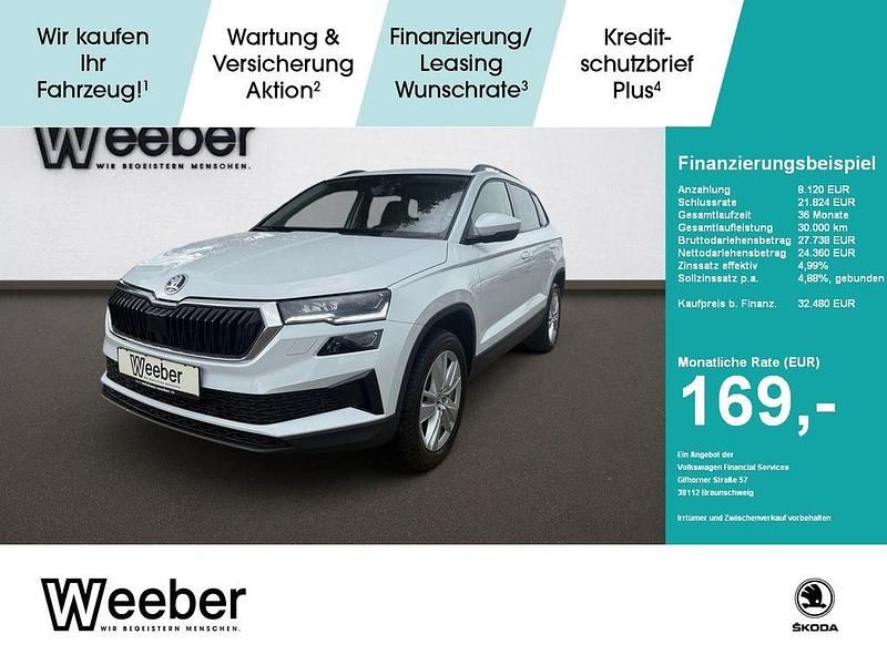 Weiß Gebraucht 2024 Skoda Karoq Selection SUV | 32.480 € (Fairer Preis) - Bild 1/4