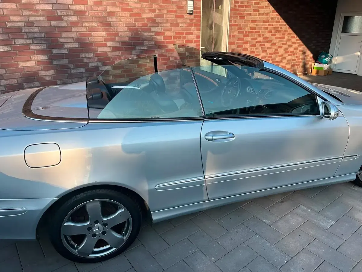 Gebraucht Mercedes CLK200 163 PS (119 kW) 2005 Silber Cabrio