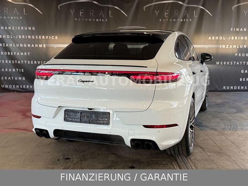 Gebraucht Porsche Cayenne E-Hybrid Coupe Platinum Edition 340 PS (250 kW) 2023 Weiß Coupé