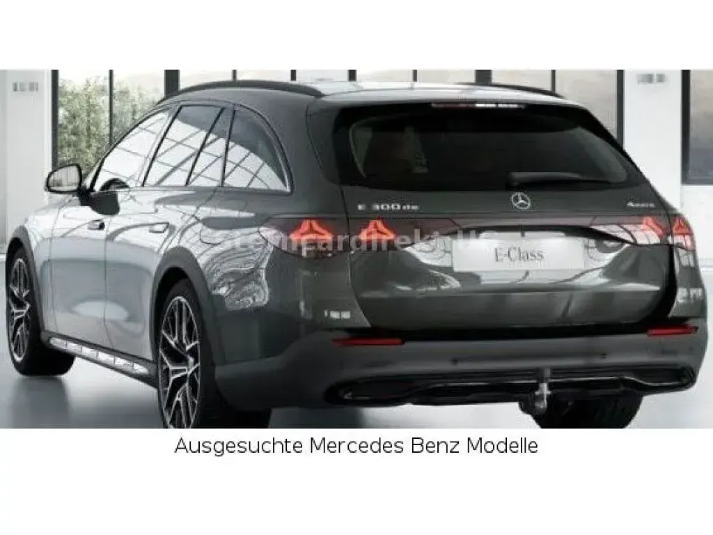 Gebraucht Mercedes E300 AMG 313 PS (230 kW) 2025 Graphitgraumetallic (metallic) Kombi