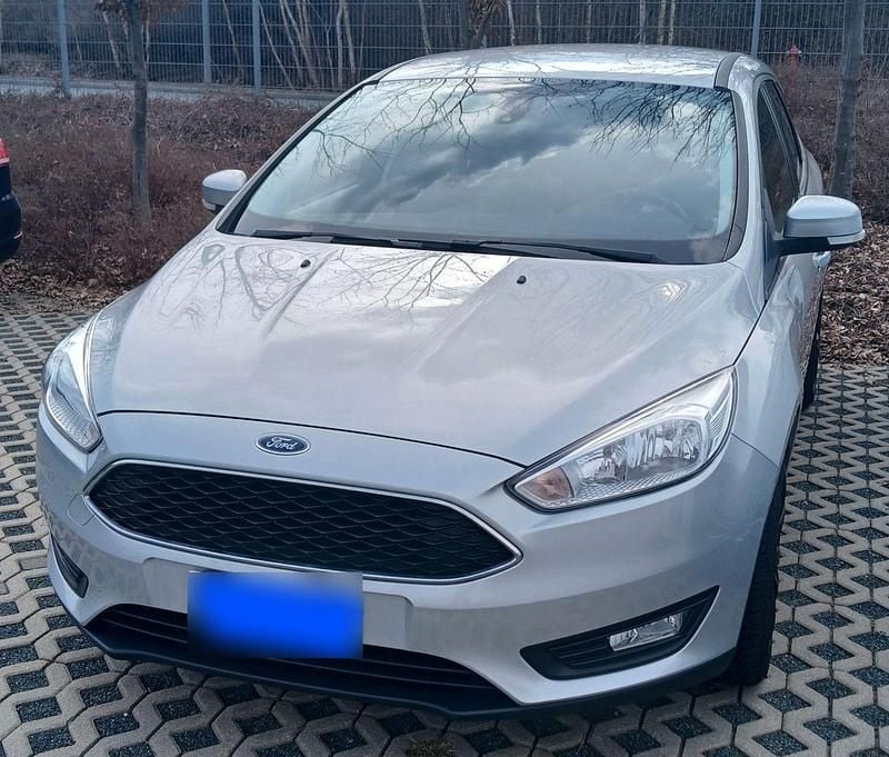 Gebraucht Ford Focus 125 PS (91 kW) 2018 Silber Kombi
