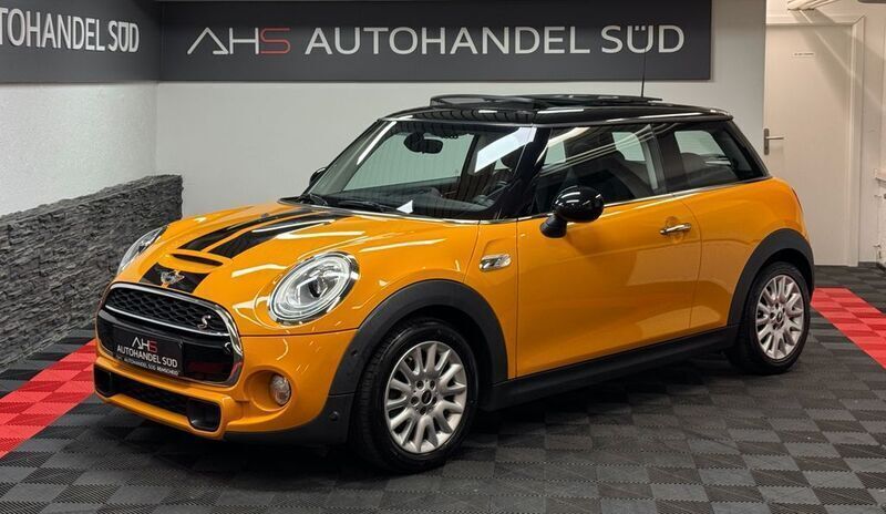 Orange Gebraucht 2015 Mini Cooper S Clubman Kombi | 13.999 € (Etwas zu teuer) - Bild 1/4