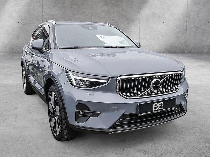 Gebraucht Volvo XC40 Plus 261 PS (191 kW) 2022 Grau SUV