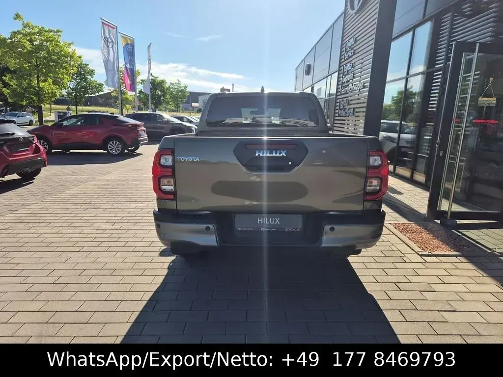 Neu Toyota HiLux 205 PS (150 kW) 2026 Hellgruen Pickup
