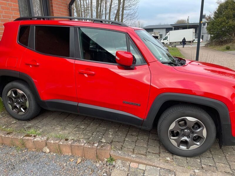 Rot Gebraucht 2021 Jeep Renegade Limited SUV | 14.350 € (Guter Preis) - Bild 1/4