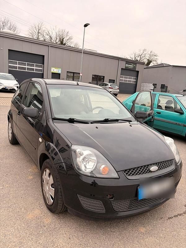 Gebraucht Ford Fiesta 80 PS (58 kW) 2008 Schwarz Kleinwagen