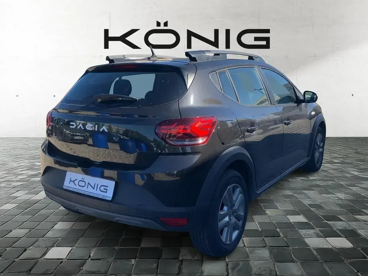 Gebraucht Dacia Sandero Expression 91 PS (66 kW) 2023 Schwarz Limousine