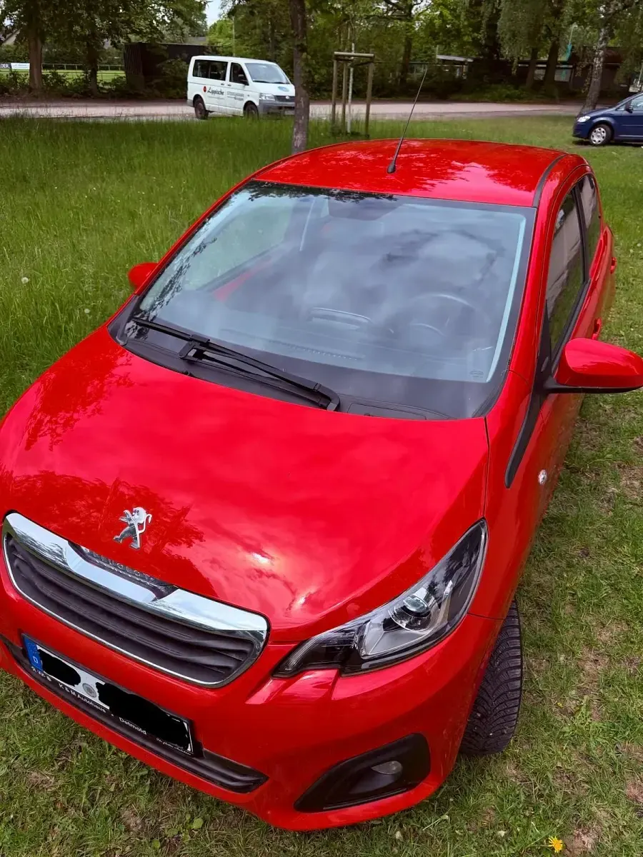 Gebraucht Peugeot 108 72 PS (52 kW) 2020 Rot Kleinwagen