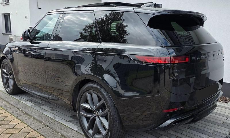 Gebraucht Land Rover Range Rover Sport Dynamic 300 PS (220 kW) 2023 Schwarz SUV