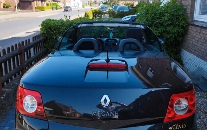 Schwarz Gebraucht 2007 Renault Mégane Cabriolet Authentique Cabrio | 1.499 € (Fairer Preis) - Bild 1/4