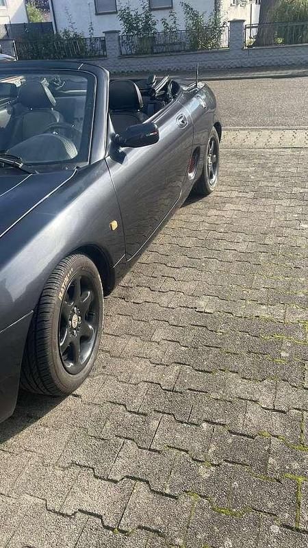 Gebraucht MG F 120 PS (88 kW) 1997 Schwarz Cabrio