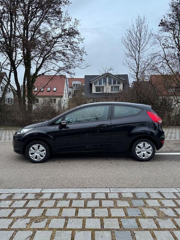 Gebraucht Ford Fiesta Trend 97 PS (71 kW) 2009 Schwarz Kleinwagen