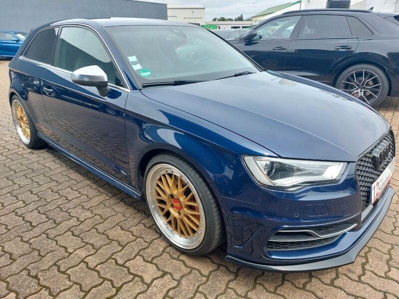 Gebraucht Audi S3 Sport 300 PS (220 kW) 2013 Blau Limousine