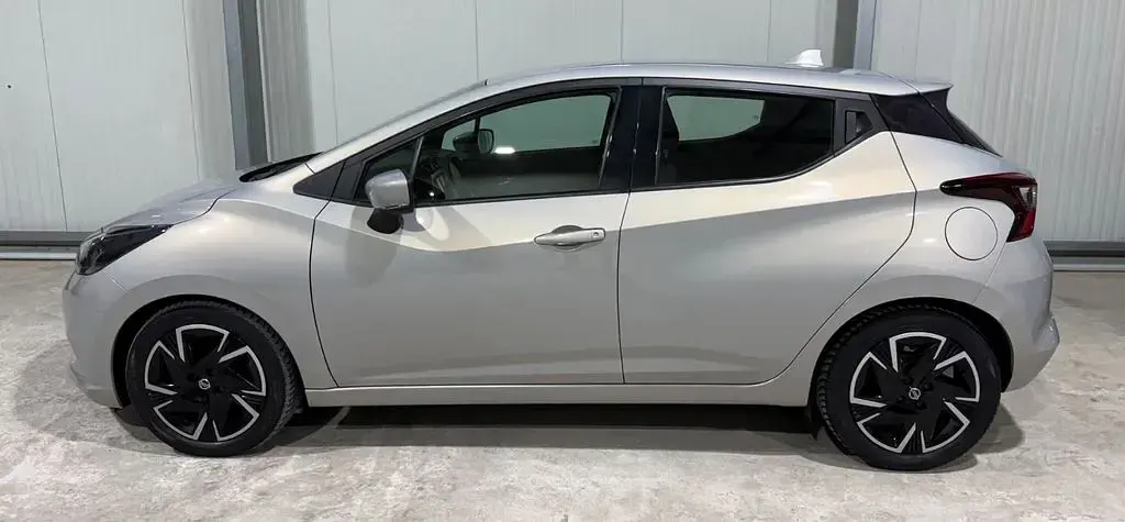 Gebraucht Nissan Micra N-Way 92 PS (67 kW) 2021 Silber Kleinwagen