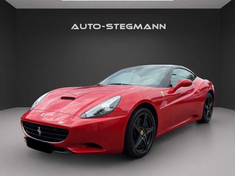 Gebraucht Ferrari California 460 PS (338 kW) 2010 Rot Cabrio