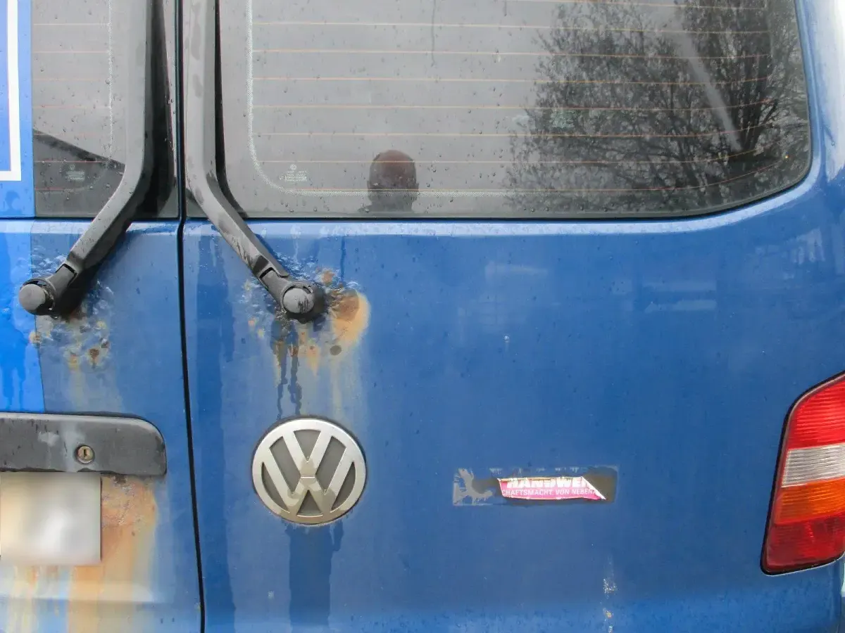 Gebraucht VW T5 105 PS (77 kW) 2006 Blau Van