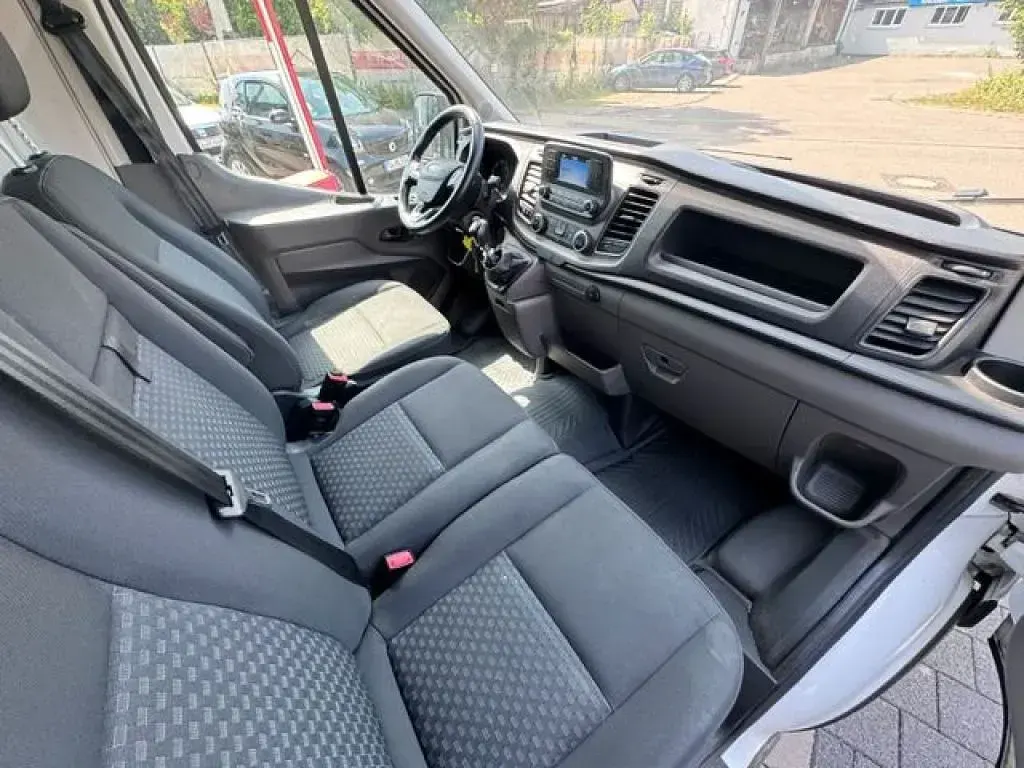 Gebraucht Ford Transit 105 PS (77 kW) 2022 Frostweiß Van