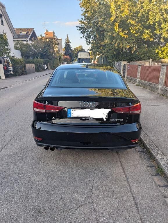 Gebraucht Audi A3 150 PS (110 kW) 2019 Schwarz Limousine