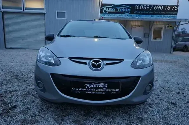 Gebraucht Mazda 2 Kenko 84 PS (61 kW) 2014 Grau Limousine