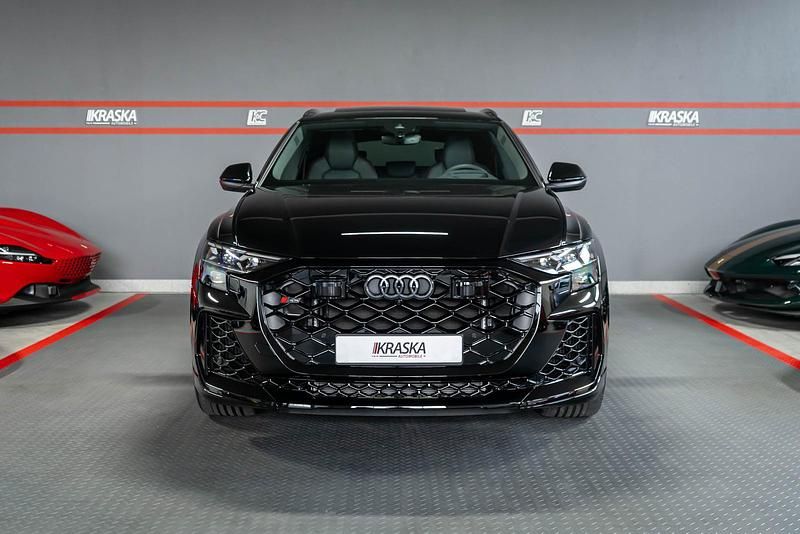 Neu Audi RS Q8 Performance 640 PS (470 kW) 2026 Mythosschwarz metallic SUV