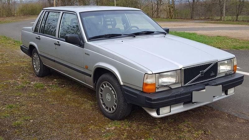 Gebraucht Volvo 740 113 PS (83 kW) 1990 Limousine