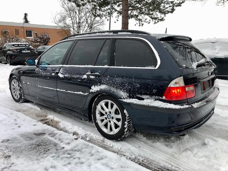 Gebraucht BMW 320 M Sport 150 PS (110 kW) 2005 Blau Kombi