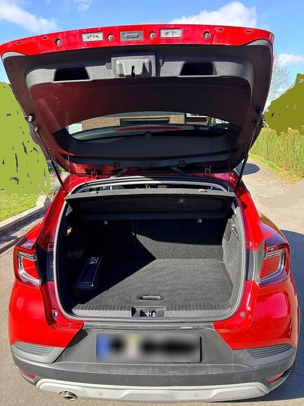 Gebraucht Renault Captur 140 PS (102 kW) 2021 Rot SUV