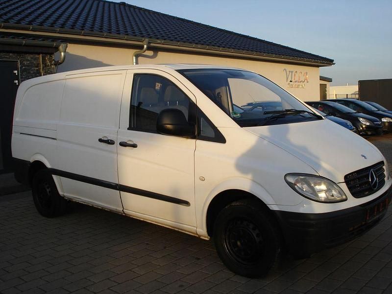 Gebraucht Mercedes Vito 116 PS (85 kW) 2007 Weiß Van