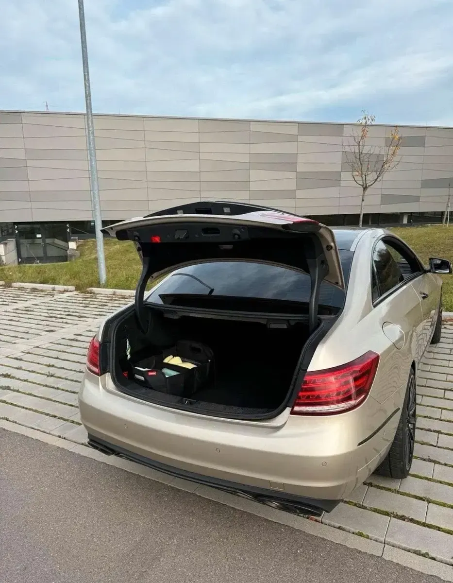 Gebraucht Mercedes E250 211 PS (155 kW) 2014 Beige Coupé