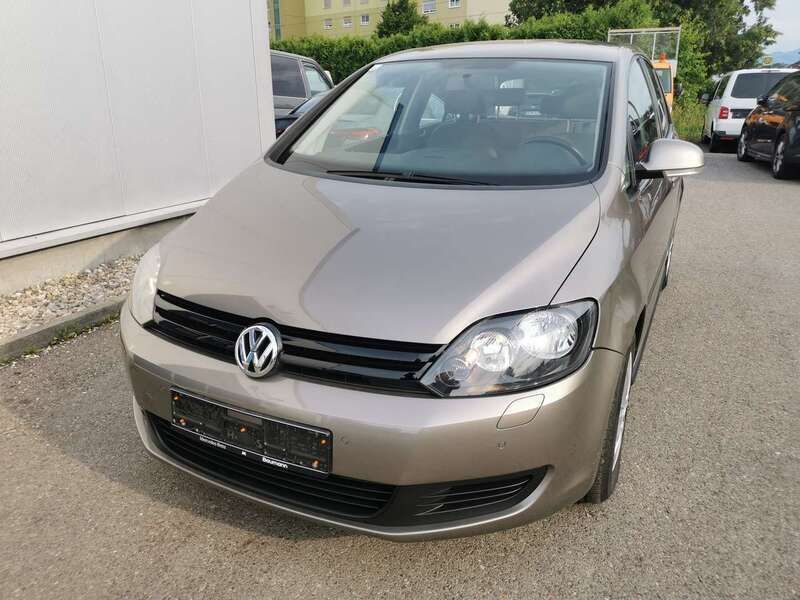Kaschmirbraunmetallic Gebraucht 2009 VW Golf Plus Cross Trendline Van / Kleinbus | 3.900 € (Superpreis) - Bild 1/4