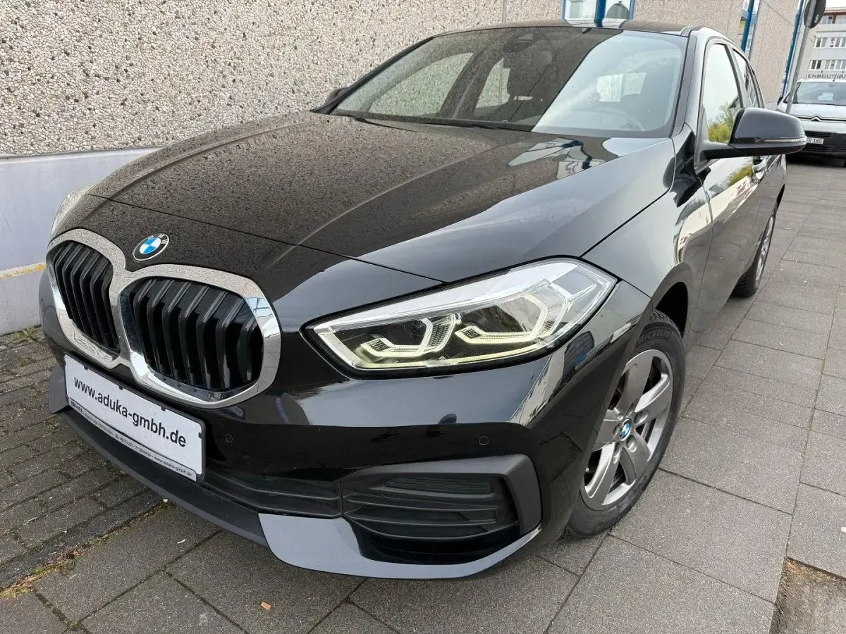Gebraucht BMW 116 Advantage 116 PS (85 kW) 2022 Schwarz Kleinwagen