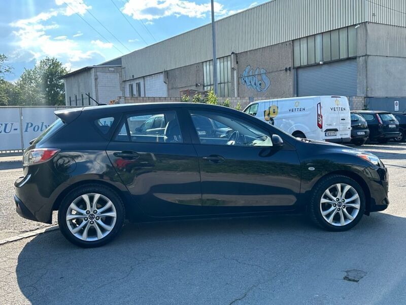 Gebraucht Mazda 3 High 105 PS (77 kW) 2010 Schwarz Limousine