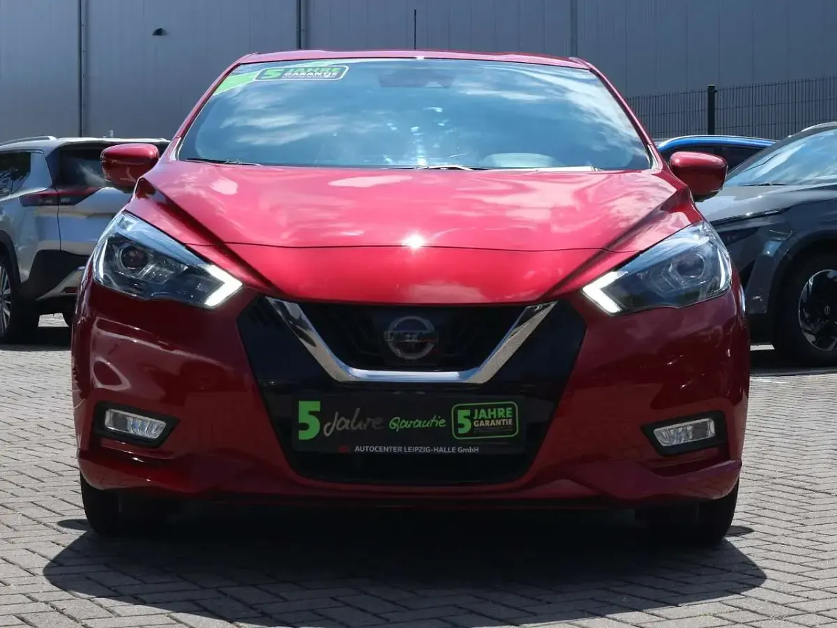 Gebraucht Nissan Micra 360º 92 PS (67 kW) 2022 Rot Kleinwagen