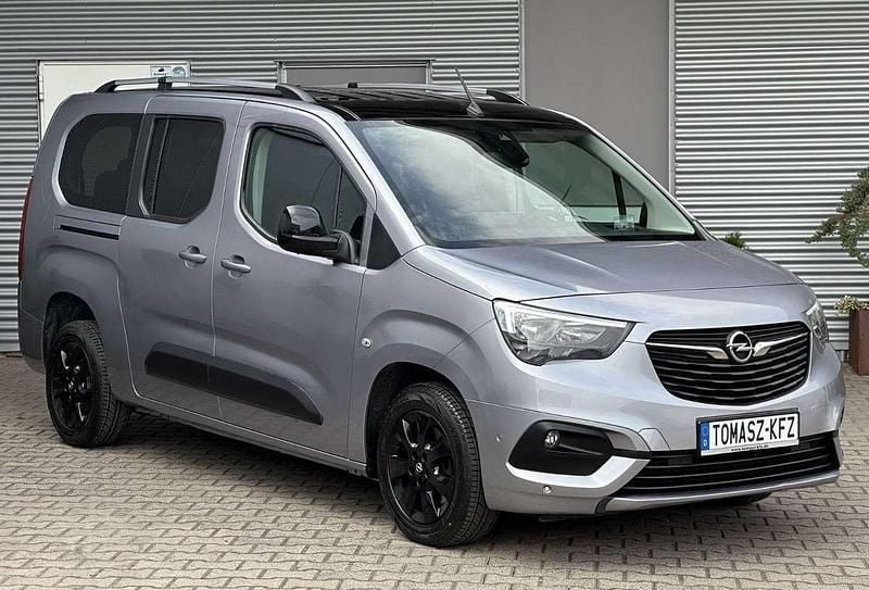 Quarzsilber metallic Gebraucht 2021 Opel Combo Life XL S Van / Kleinbus | 25.950 € - Bild 1/4